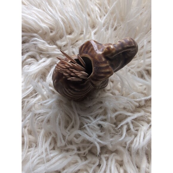 Vintage Mini 2" Elephant Toothpick/Match Holder Brown Ceramic - Picture 3 of 8